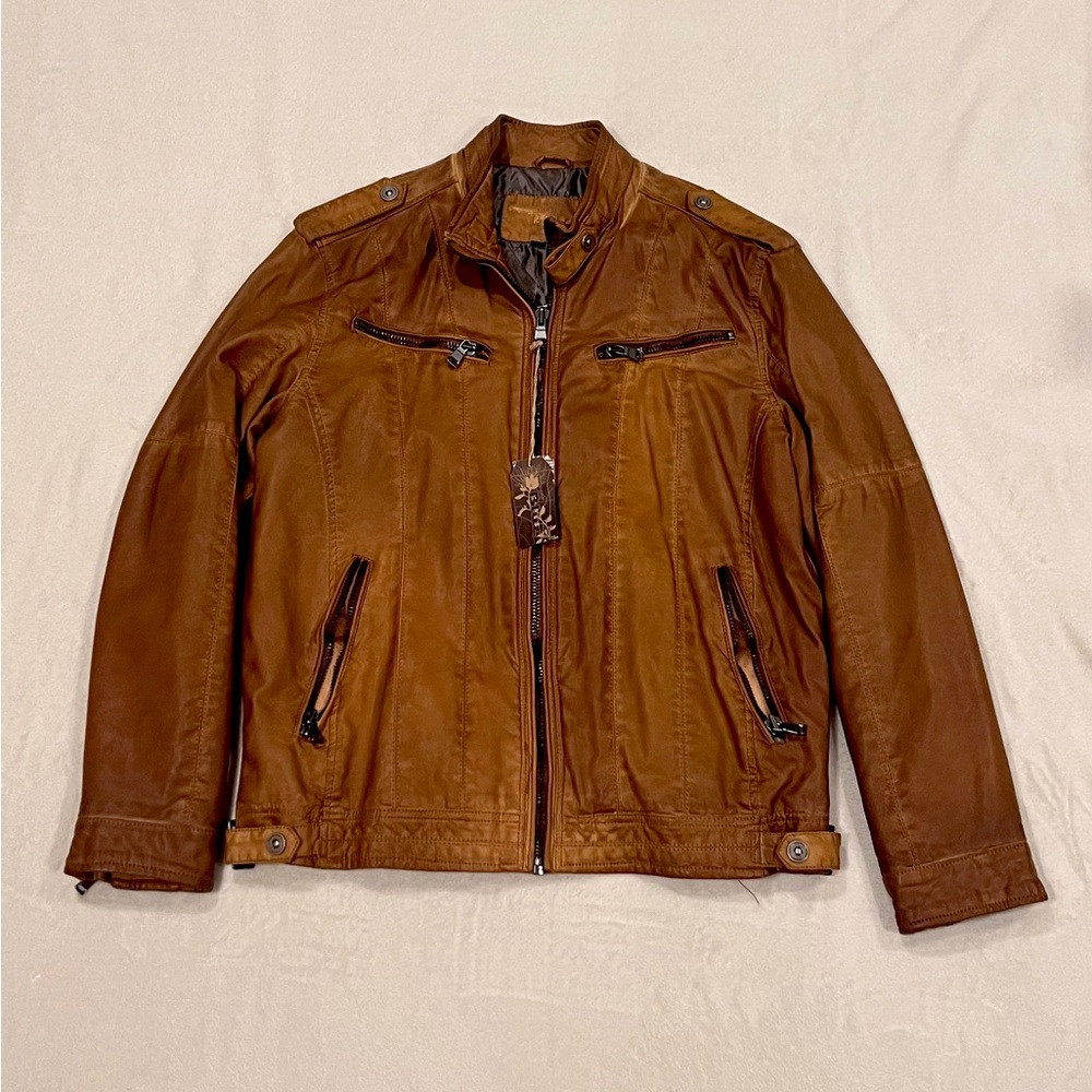 BRAND NEW XL Pronto Uomo light brown faux leather bomber jacket.